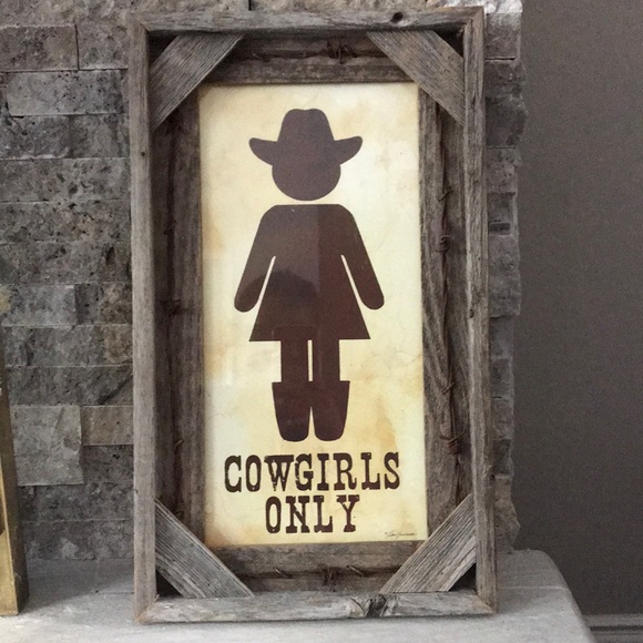 Wood framed art - Picture 1 of 8